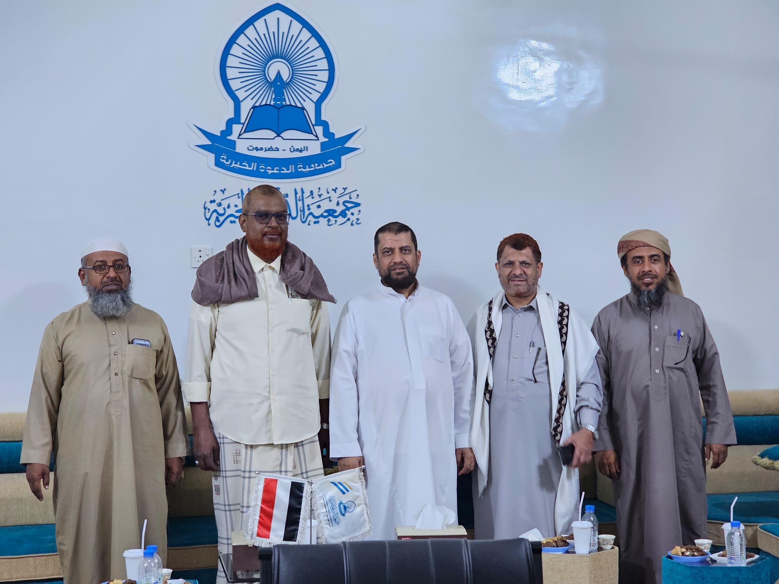 زيارة الدكتور محمد السودي والدكتور عبد العزيز الهبيط نائب رئيس المؤسسة لجمعية الدعوة الخيرية