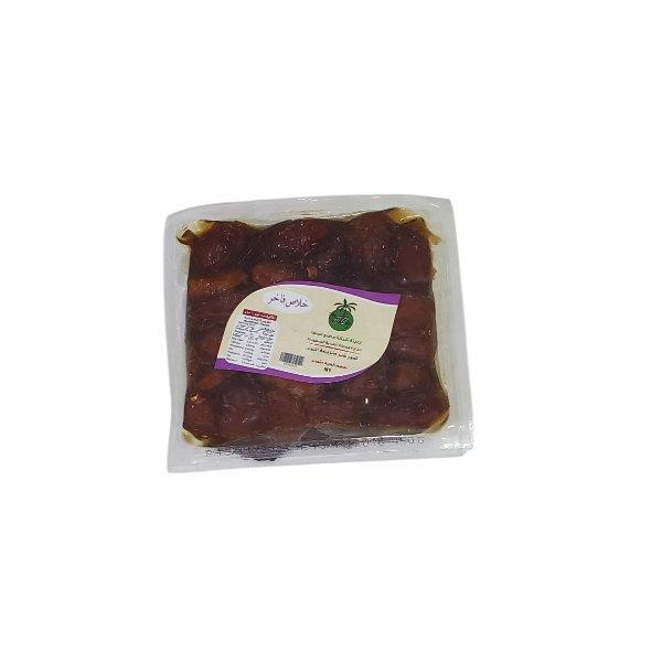 تمر خلاص نصف كيلو...